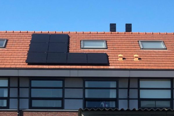 Woning zonnepanelen Kudelstaart Woning zonnepanelen Kudelstaart